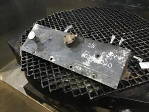 Liebherr Ausgleichsbehälter